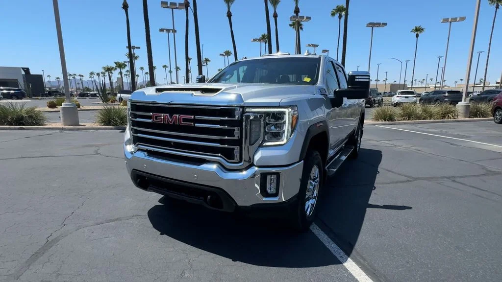 Used 2022 Silver GMC SLT image 5