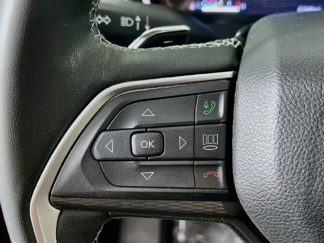 2023 Jeep Grand Cherokee L Laredo - Photo 13