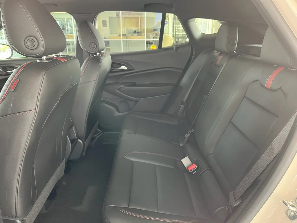2026 Chevrolet Trax RS - Photo 14