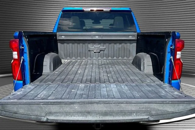 Used 2022 Glacier Blue Metallic Chevrolet LTZ image 7
