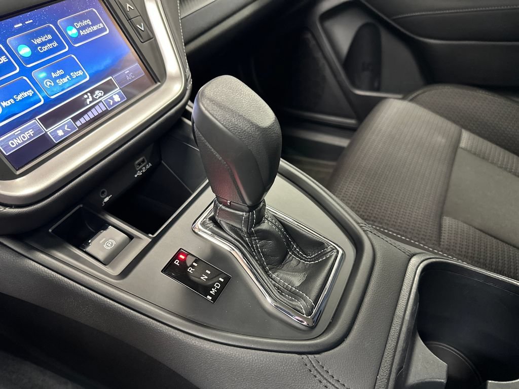 Used 2024 White Subaru BASE image 27