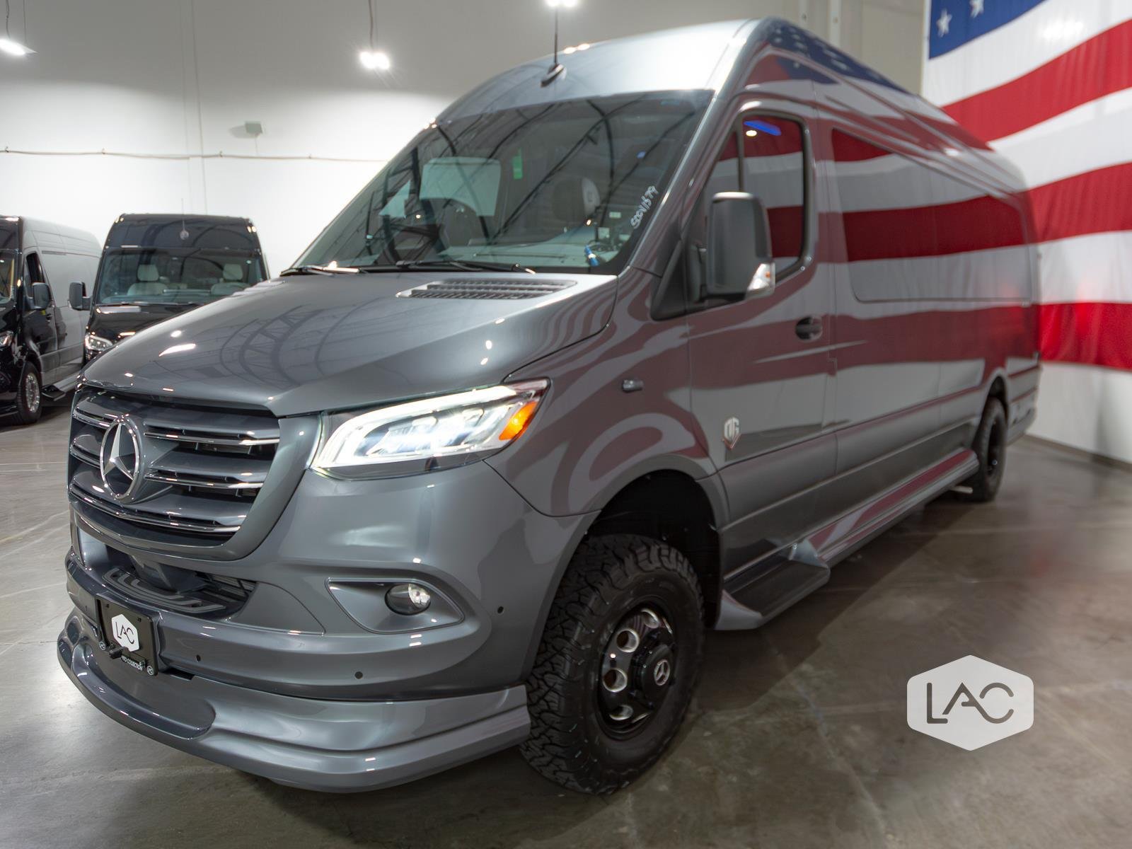 New 2026 Selenite gray metallic OGV Luxury Coach AWD ULTIMATE 1080ah ADV Pkg image 33