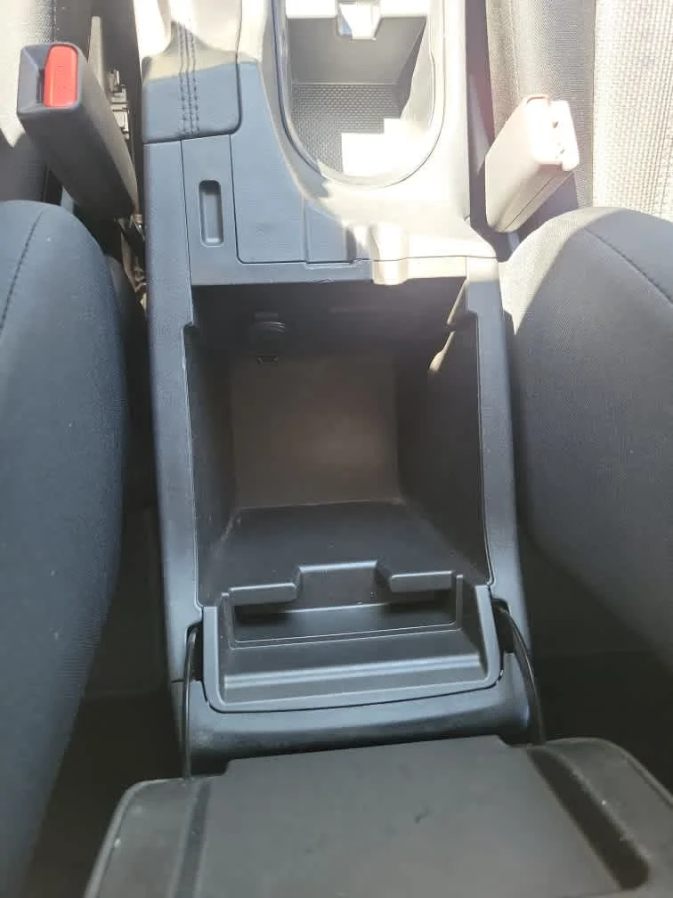 Used 2023 Crystal White Pearl Subaru  image 17
