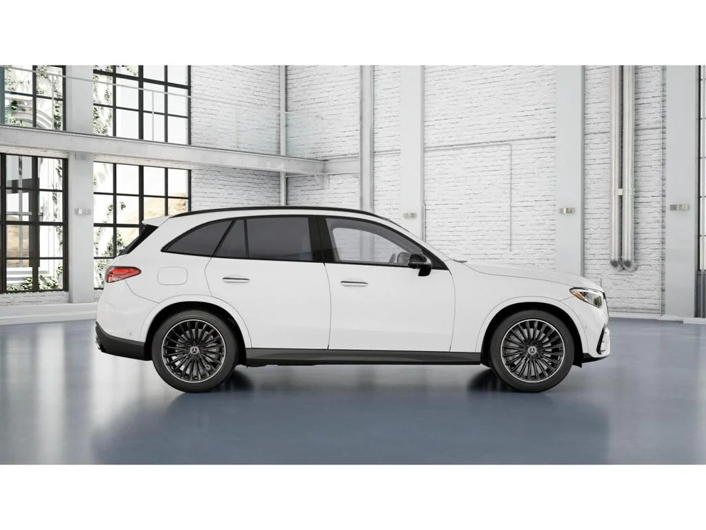 New 2027 White Mercedes-Benz GLC 300 image 16