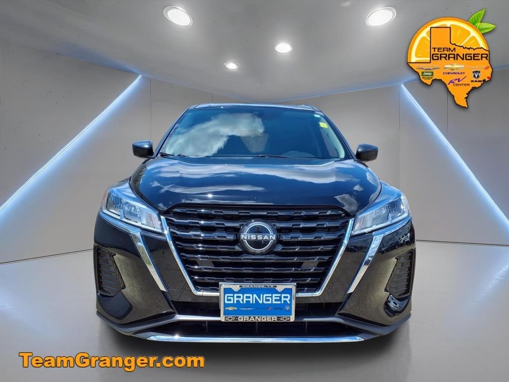 Used 2023 Black Nissan S image 7