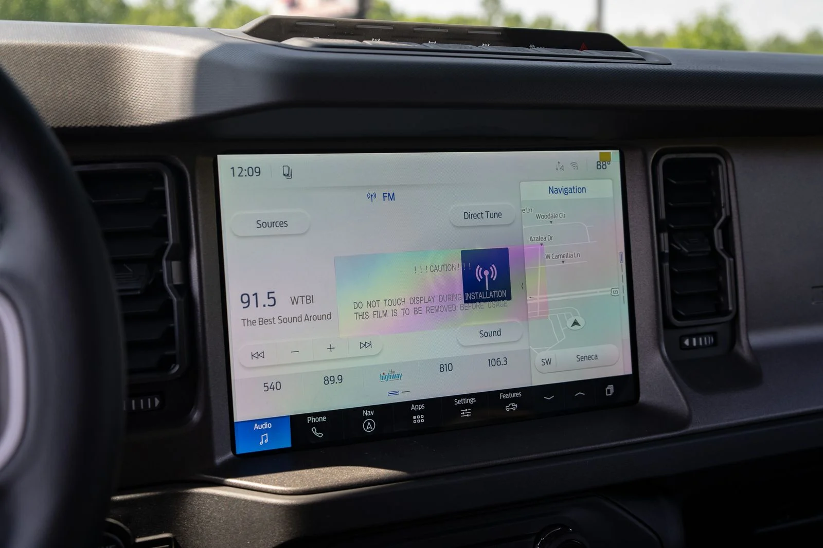 New 2026 Oxford White Ford Badlands® image 38