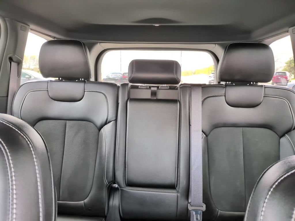 Certified Used 2025 White Jeep Altitude image 29