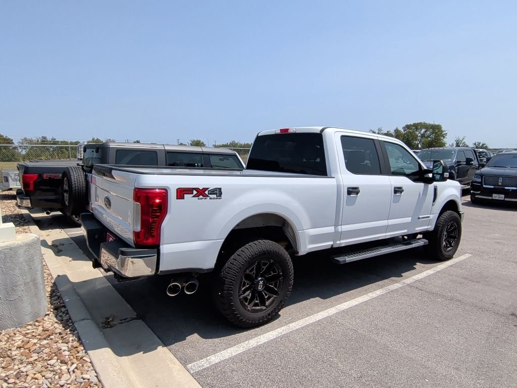 Used 2019 Oxford White Ford XL image 7