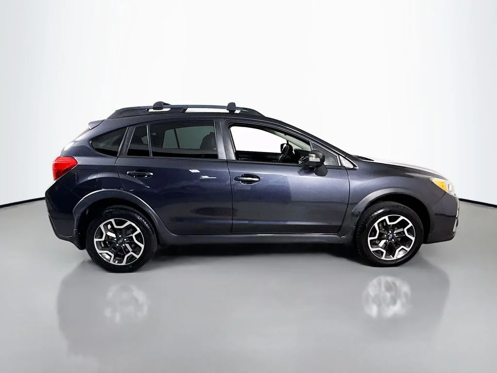 Used 2017 Dark Gray Metallic Subaru Limited image 8