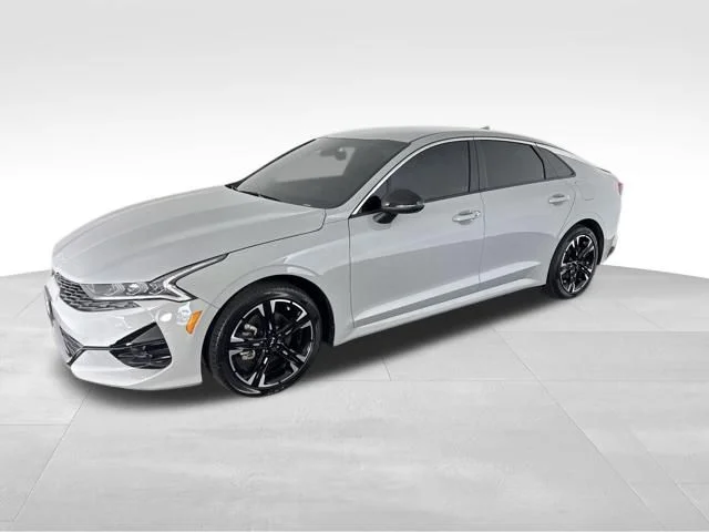 Used 2024 Gray Kia GT-Line image 3
