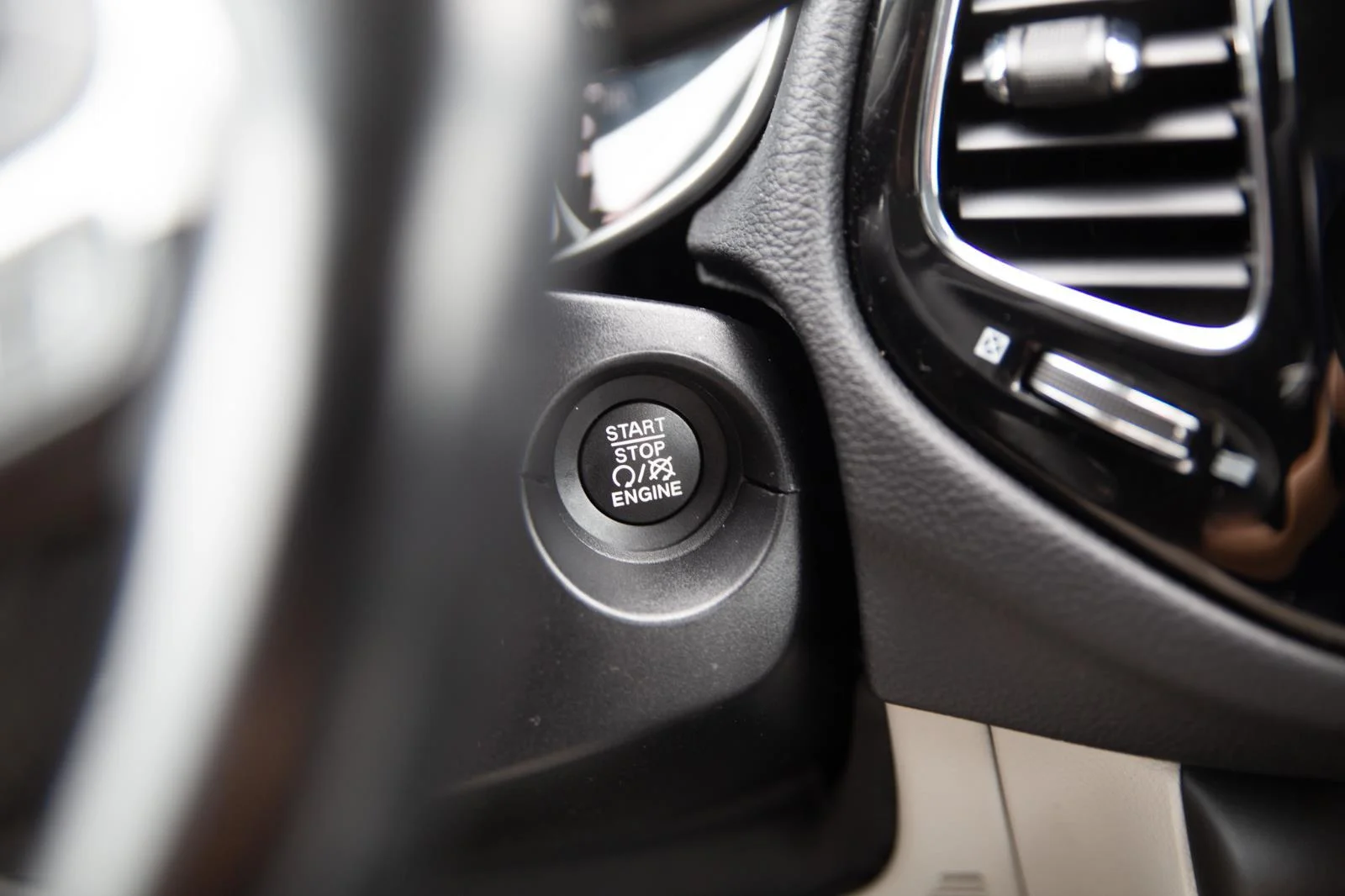 2021 Jeep Compass Limited - Photo 13