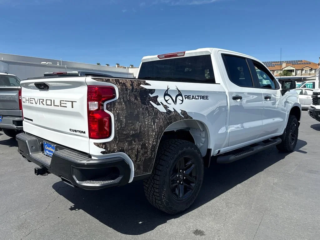 2026 Chevrolet Silverado 1500 Custom Trail Boss - Photo 8