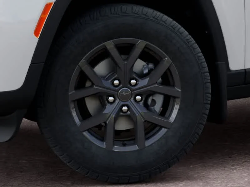 New 2027 Bright White Clearcoat Jeep Laredo Altitude image 8