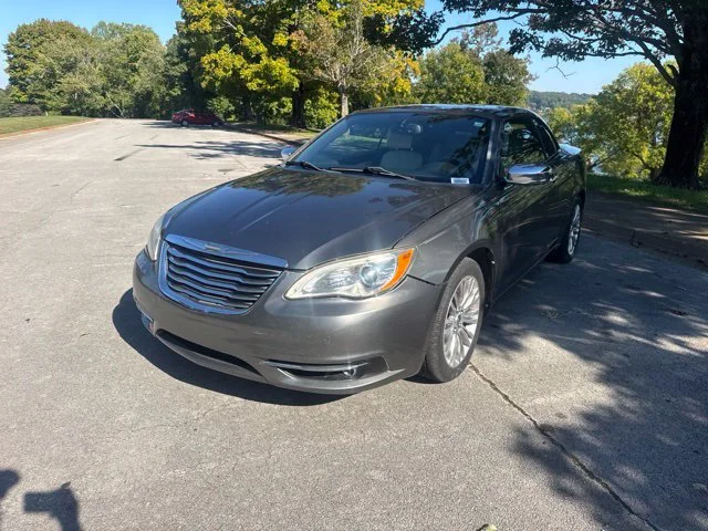 Used 2012 Gray Chrysler Limited image 3
