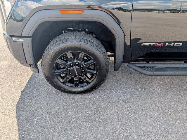 New 2026 Onyx Black GMC AT4 image 27