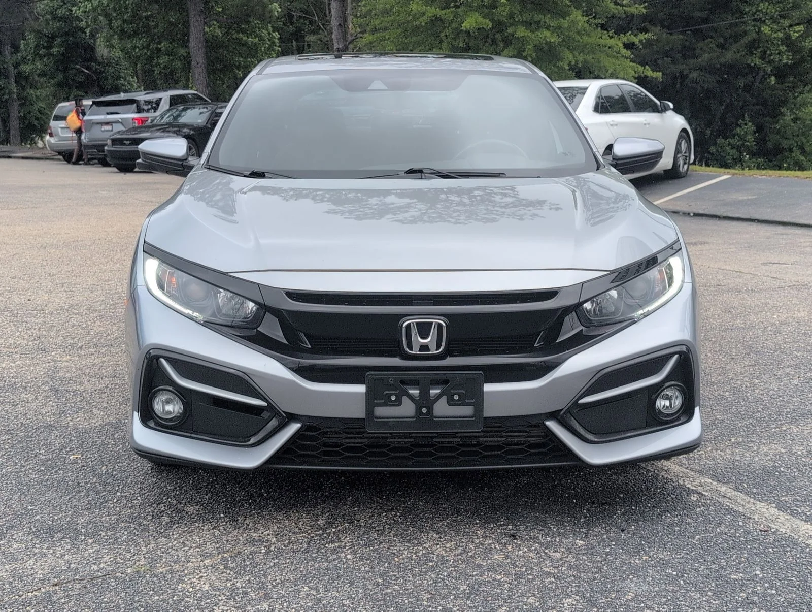 Used 2021  Honda EX image 9