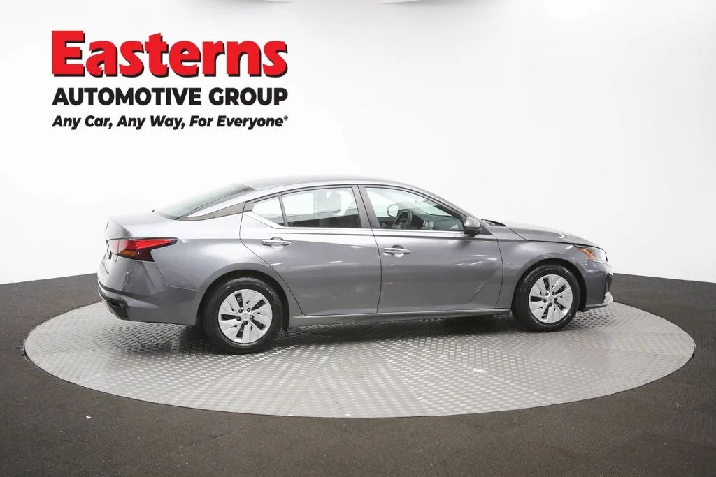 Used 2023 Gray Nissan 2.5 S image 37