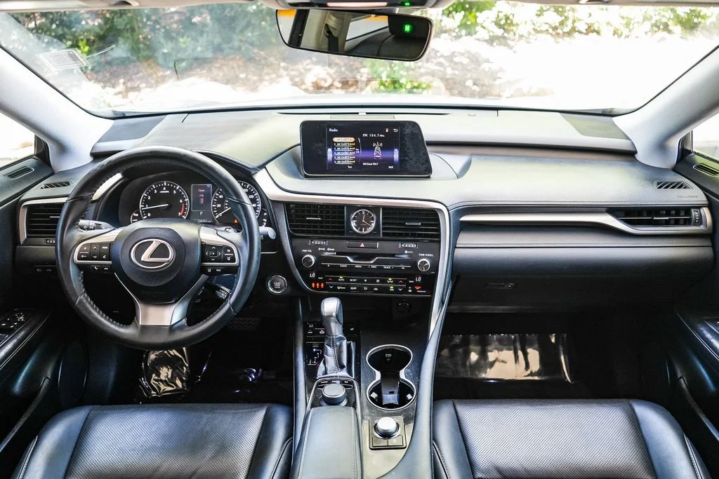 Used 2017 White Lexus 350 image 12