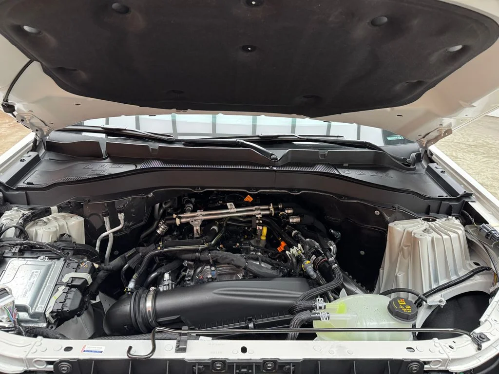 New 2026 Star White Metallic Tri-Coat Ford Tremor® image 27