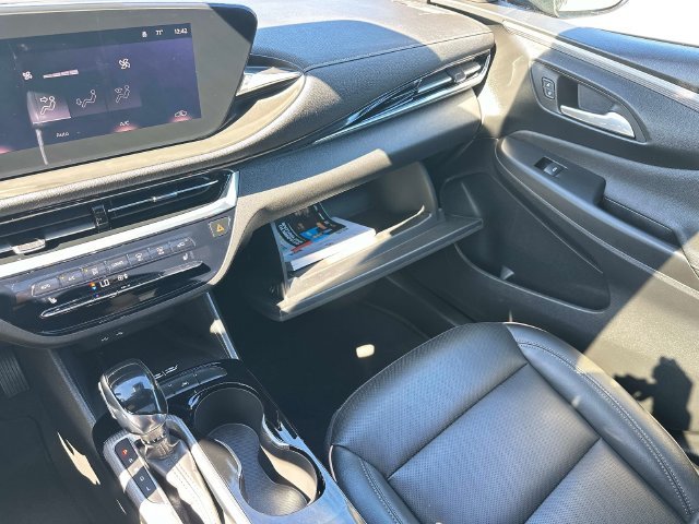 Used 2026 Black Buick Avenir image 31