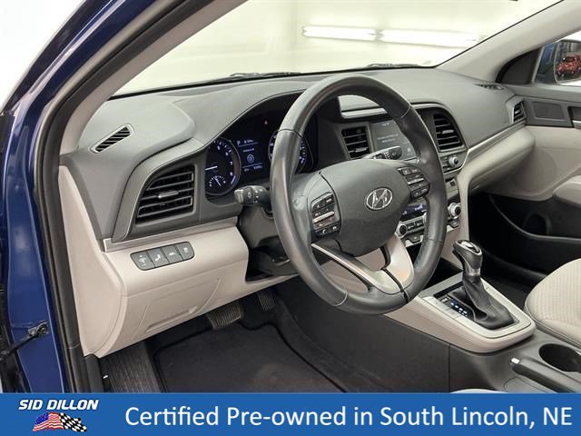 Used 2020 Lakeside Blue Hyundai Value Edition image 13