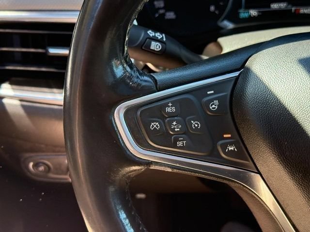 Used 2018 SUMMIT WHITE Chevrolet Premier image 19