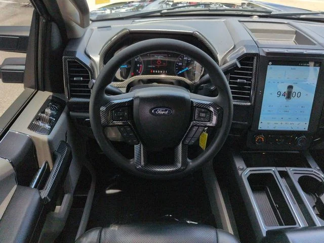 Used 2019 Blue Ford XLT image 16