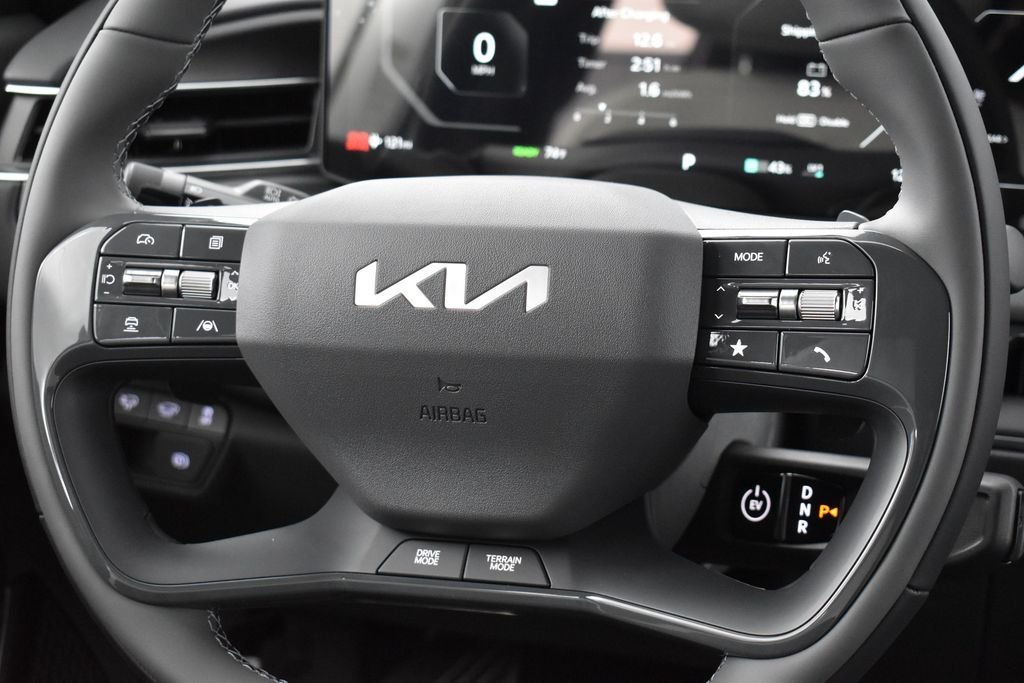 New 2026 Glacial White Pearl / Black Ro Kia GT-Line AWD image 15