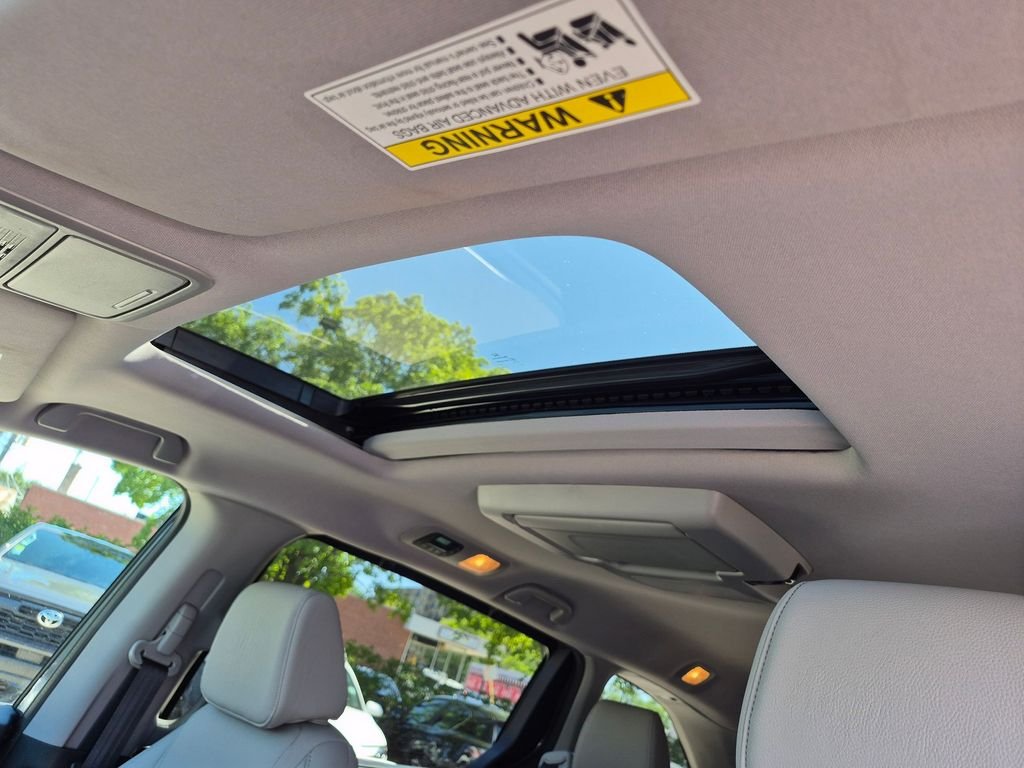 Used 2019 Gray Honda EX-L image 10