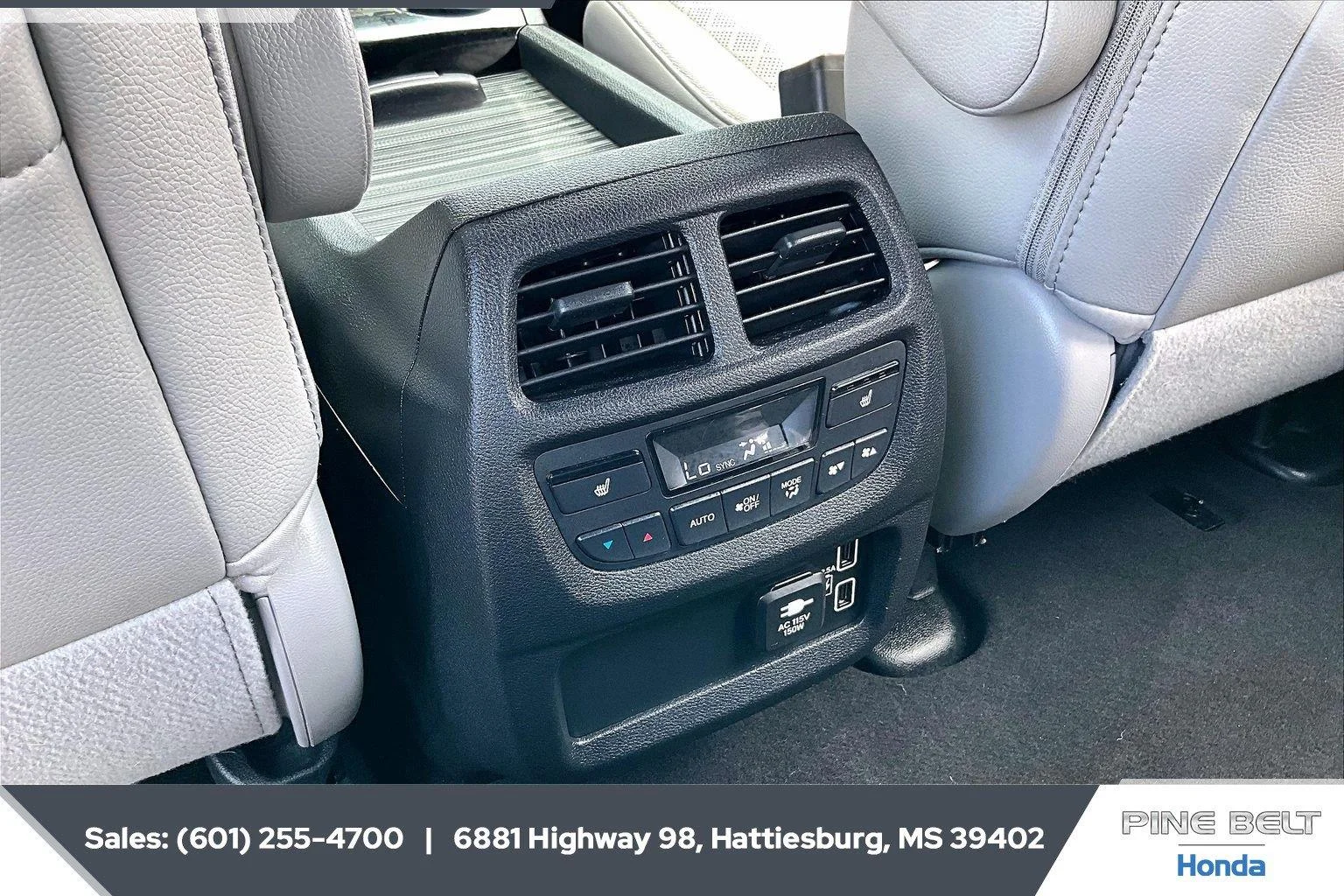 Used 2019 Obsidian Blue Pearl Honda Elite AWD image 25
