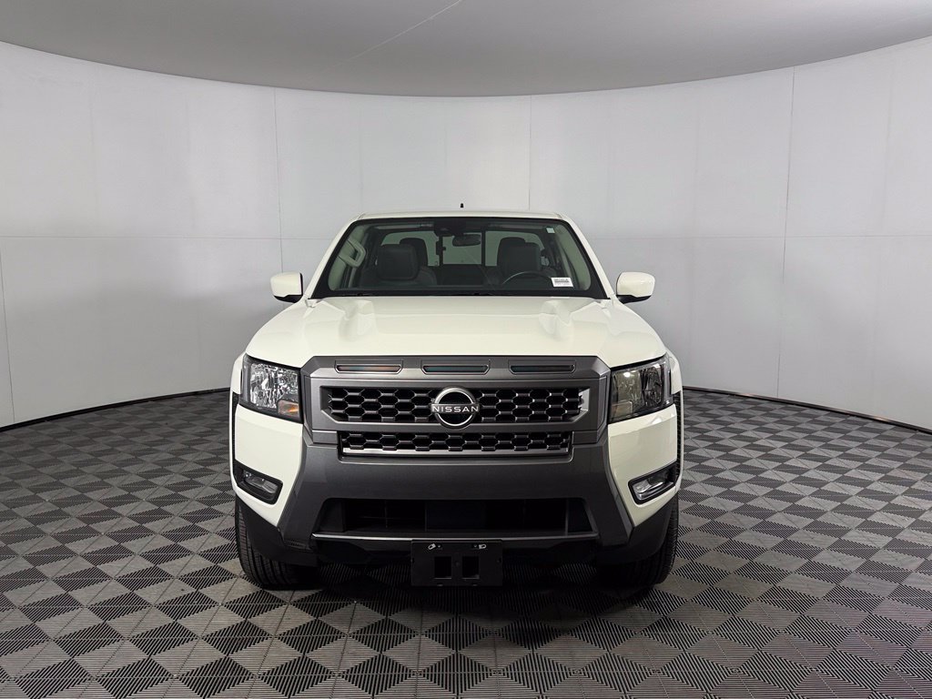 Used 2025 White Nissan SV image 4