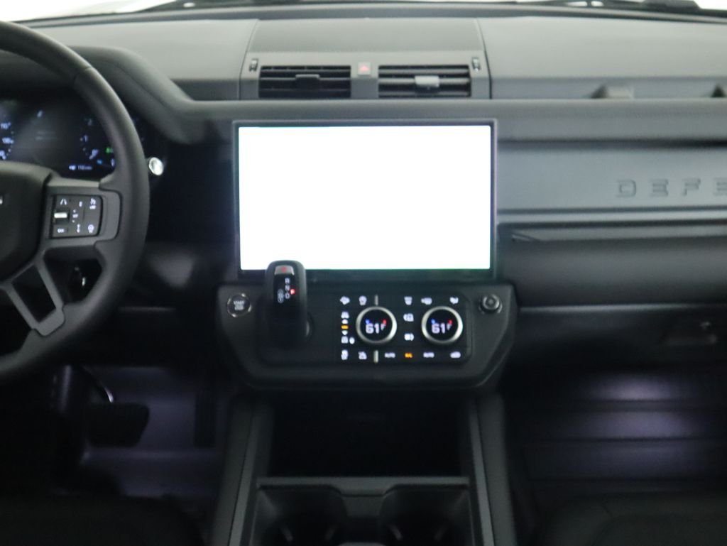 2026 Land Rover Defender S - Photo 14