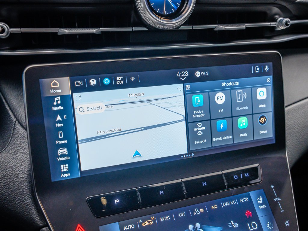 Used 2024 Bianco Astro Metallic Maserati Modena image 35