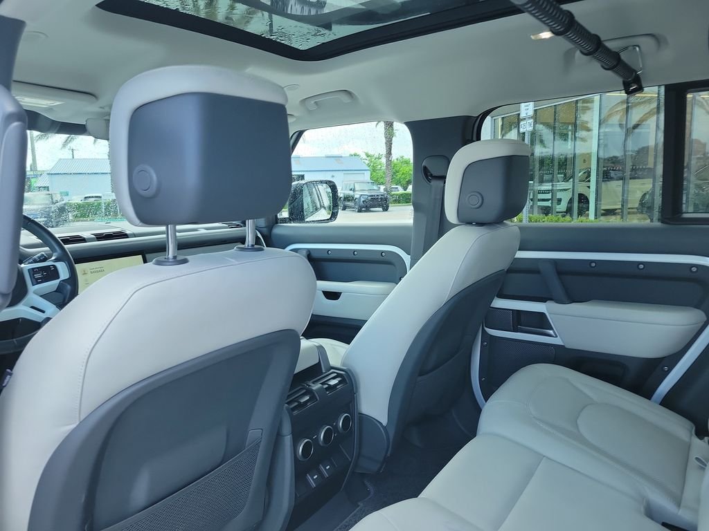 Certified Used 2023 Fuji White Land Rover SE image 16