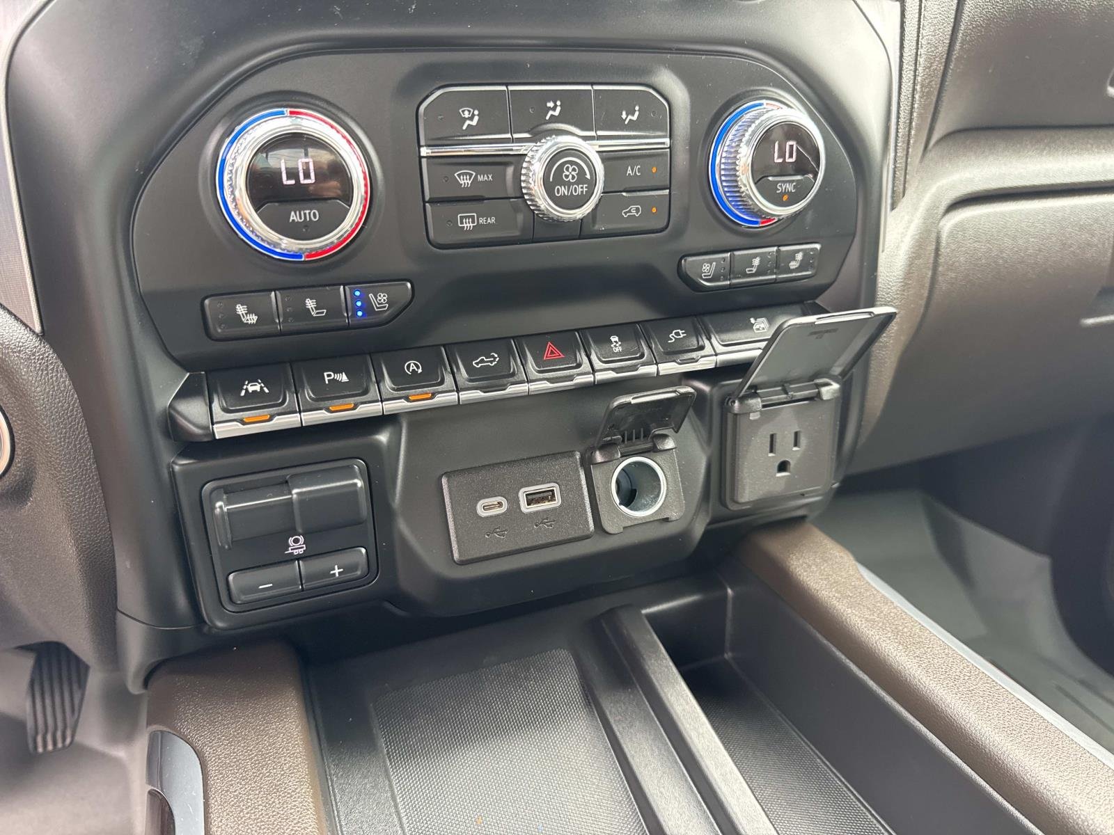 Used 2020 Summit White GMC SLT image 26