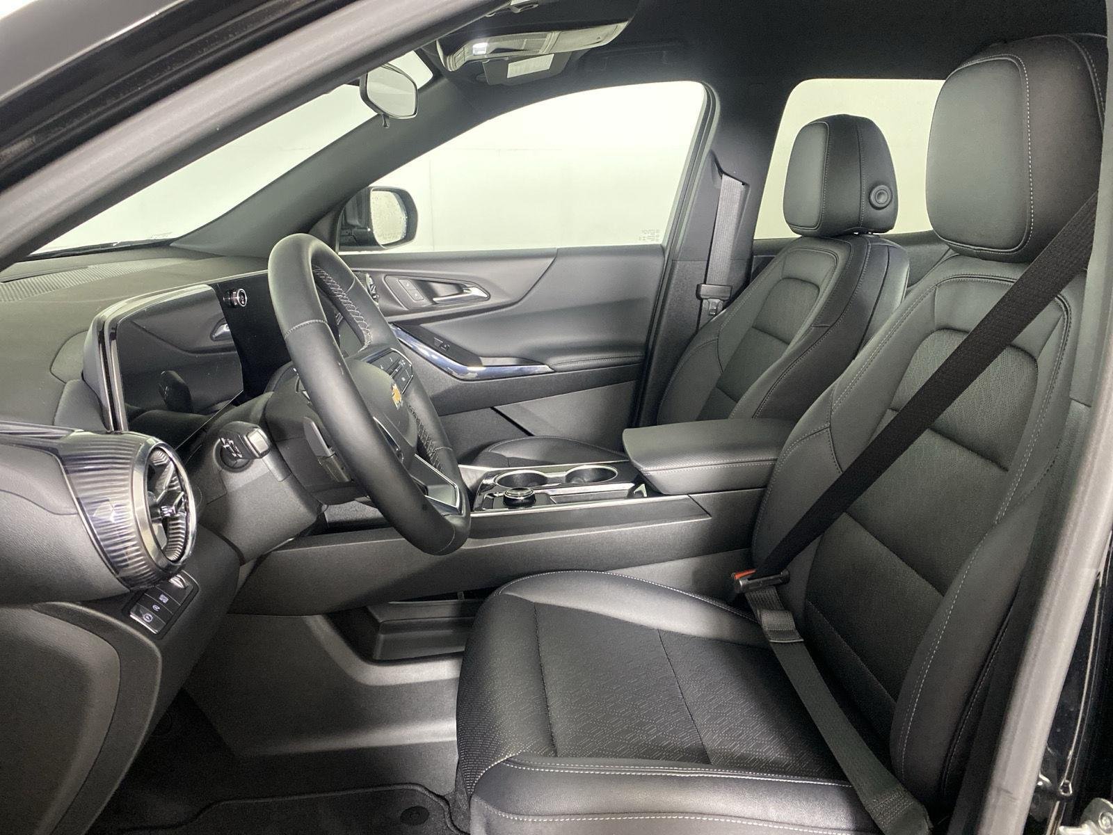 Used 2026 Black Metallic Chevrolet LT image 10