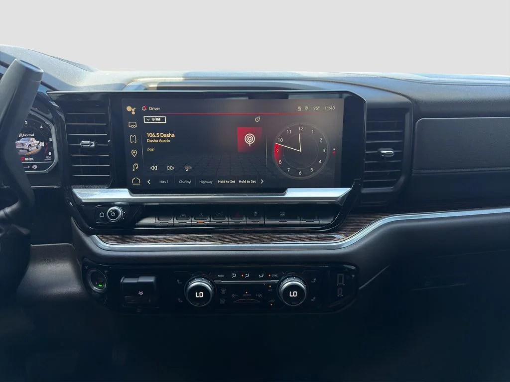2024 GMC Sierra 1500 Elevation - Photo 16