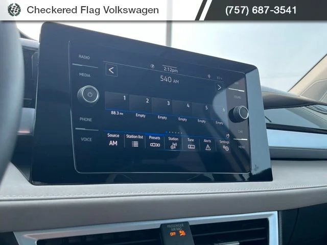 New 2026 White Volkswagen 1.5T SE image 38