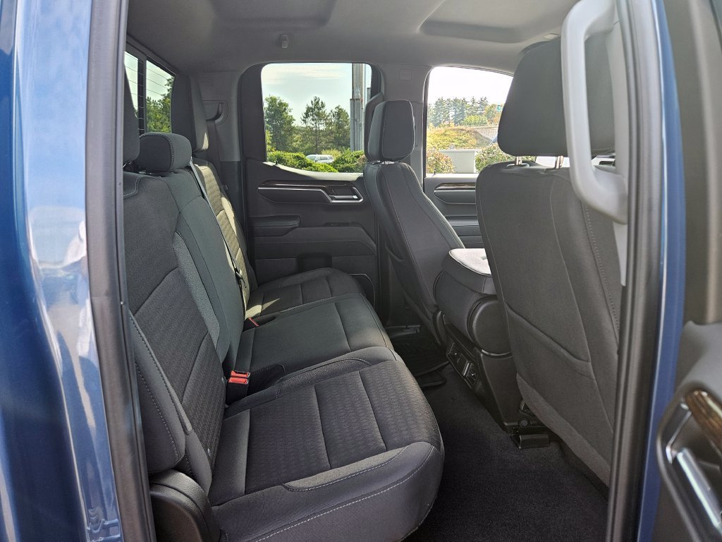 2024 GMC Sierra 1500 SLE - Photo 13
