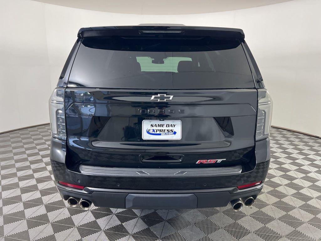Used 2025 Black Chevrolet RST image 31
