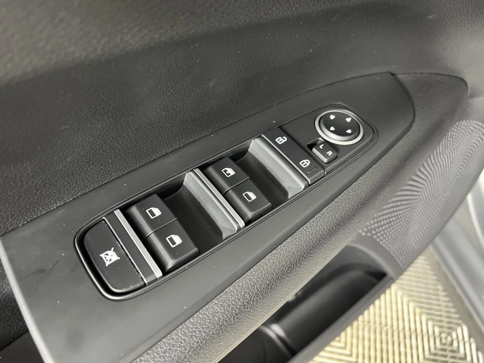Certified Used 2024 Steel Gray Kia LXS image 14
