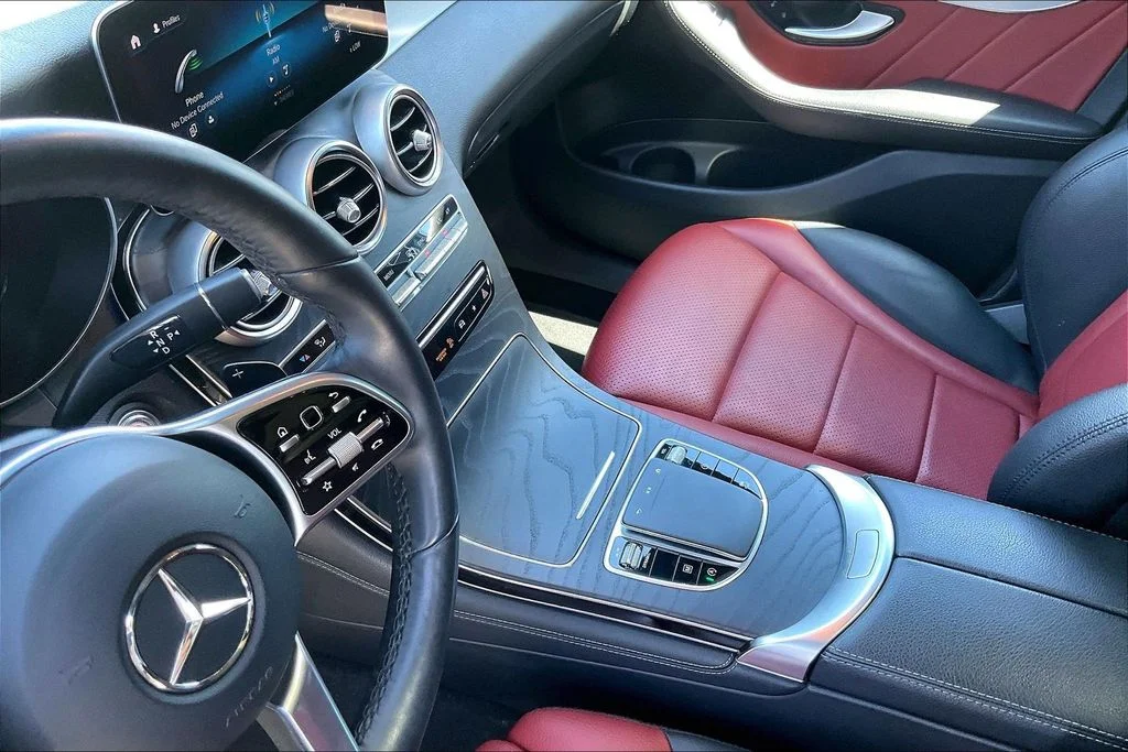 2020 Mercedes-Benz GLC GLC300 - Photo 12