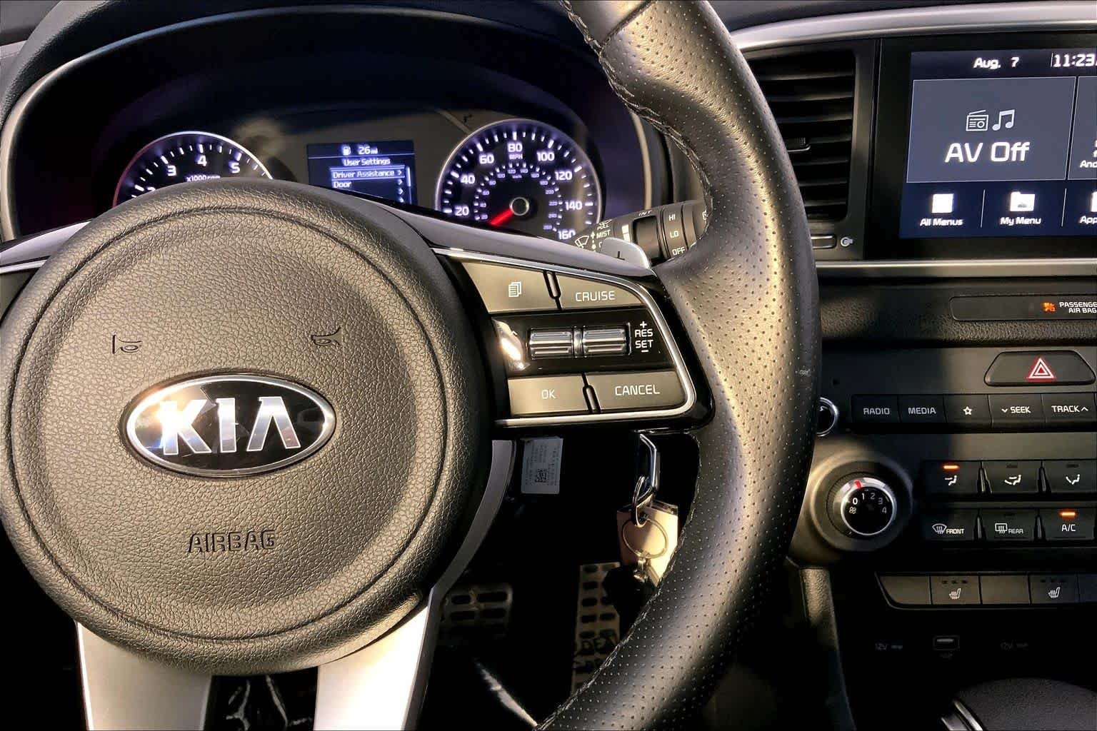 Used 2022 Steel Gray Kia Nightfall image 25
