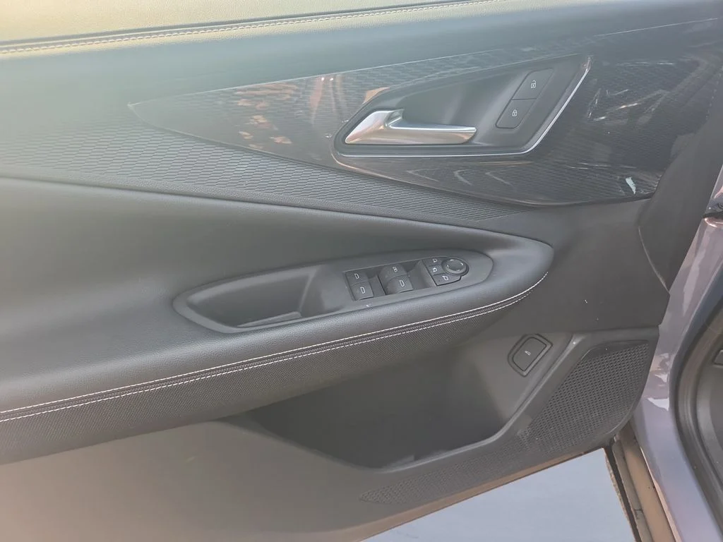 Used 2024 Gray Chevrolet LT image 11
