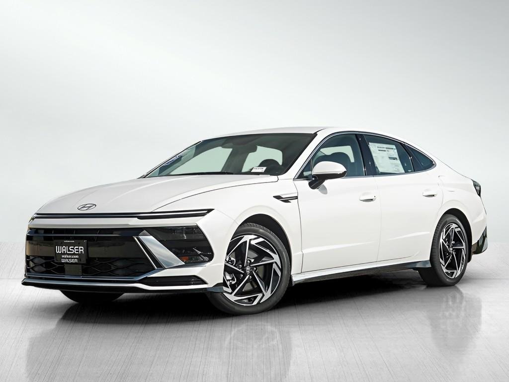 New 2026 Serenity White Hyundai SEL Sport FWD image 26