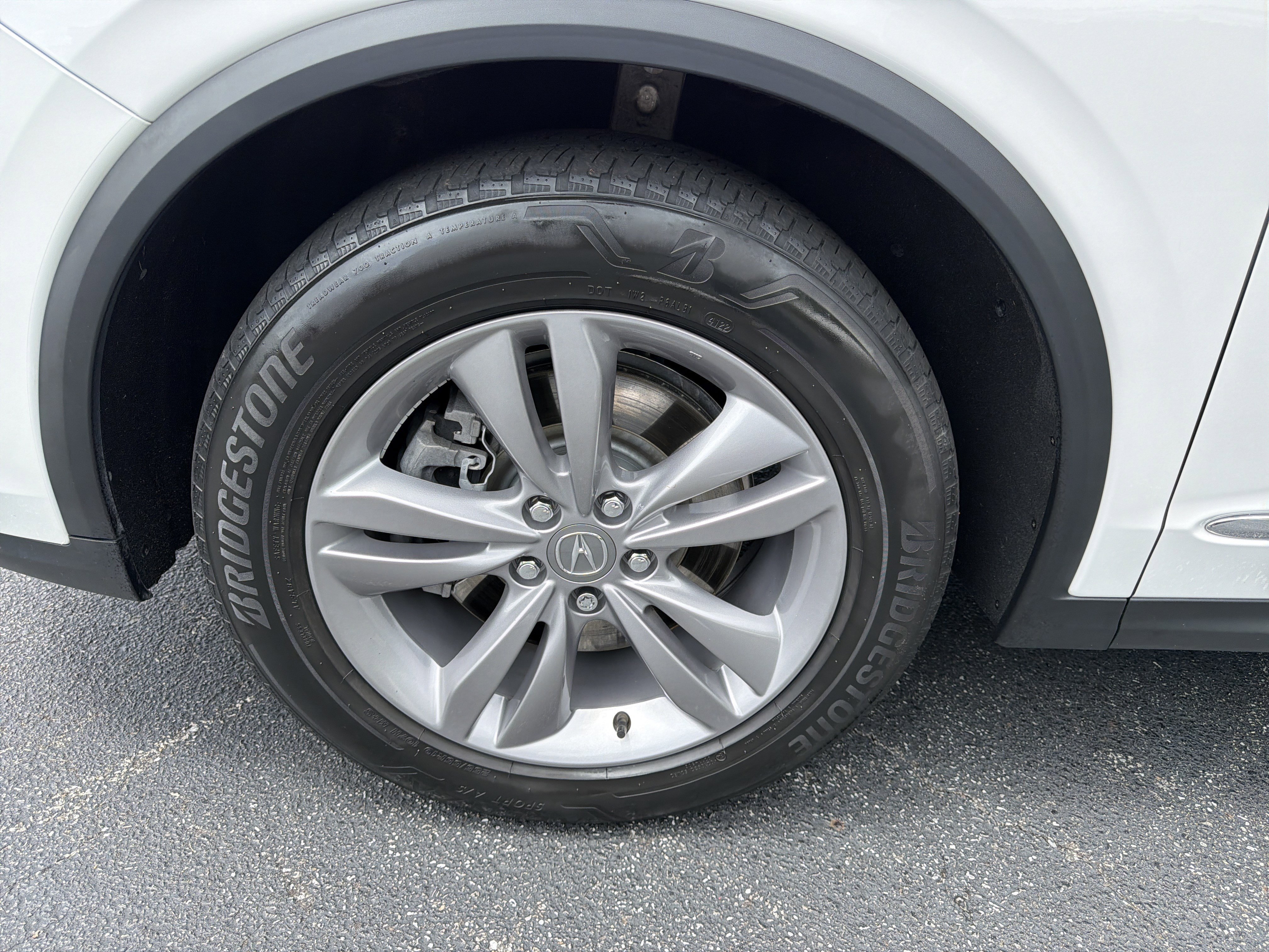 Used 2023  Acura  image 11