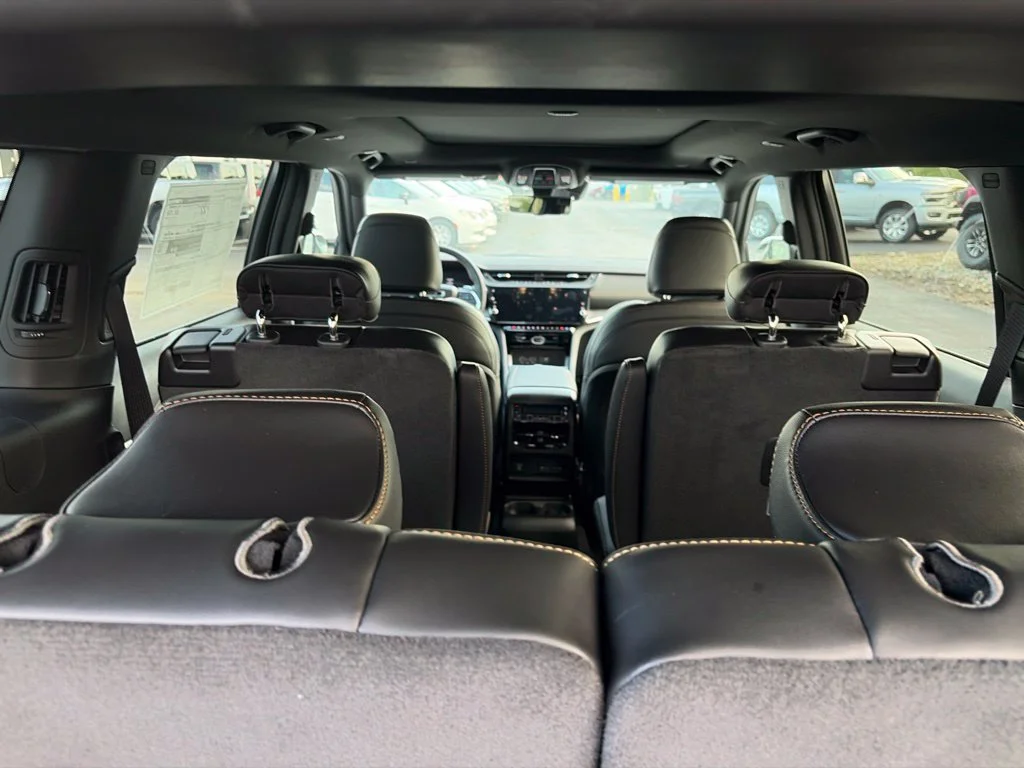 New 2026 White/off-white Jeep  image 15
