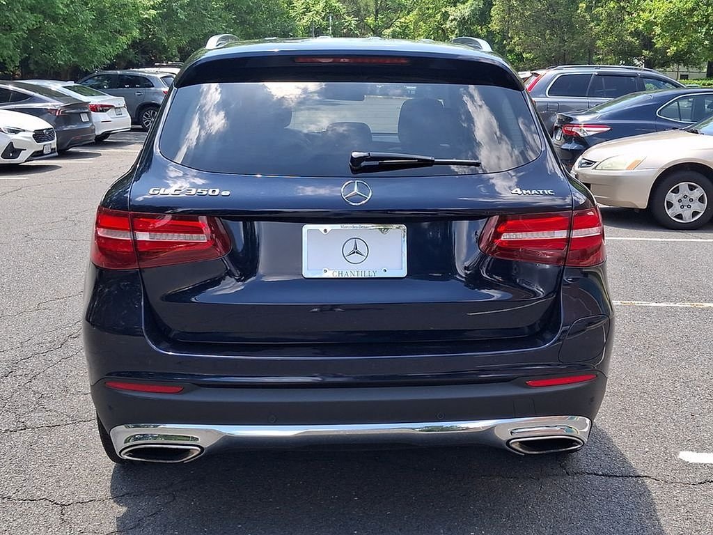 Used 2019  Mercedes-Benz GLC 350e image 5