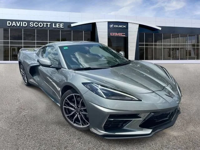 Used 2023 Hypersonic Gray Metallic Chevrolet 3LT image 3
