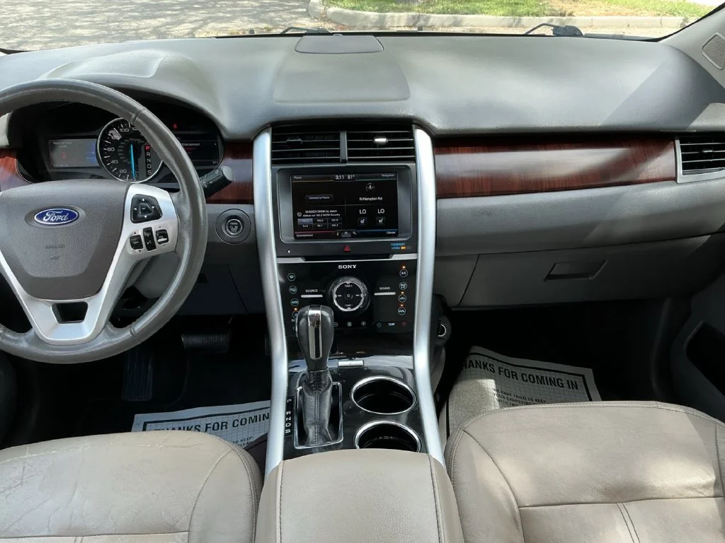 Used 2014 Black Ford Limited image 21